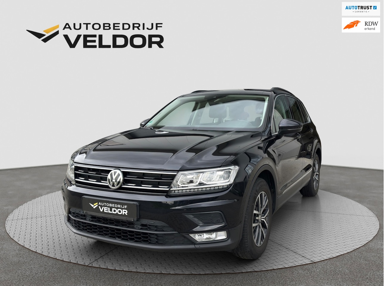Volkswagen Tiguan - 1.4 TSI 2016 LED / lane assist Nette auto! - AutoWereld.nl