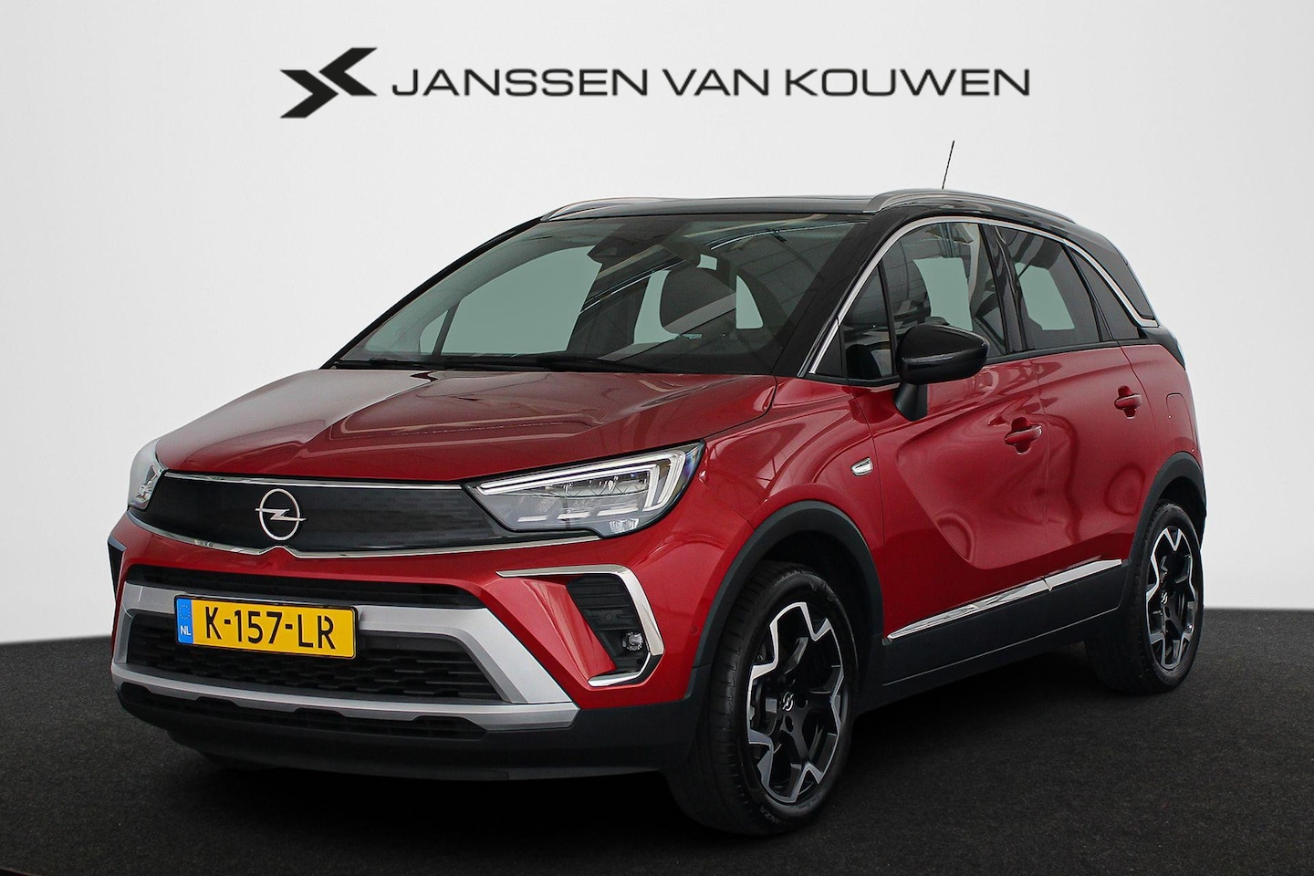 Opel Crossland - 1.2 Turbo Ultimate Automaat Panoramadak Winter en Assistentie Pakket - AutoWereld.nl