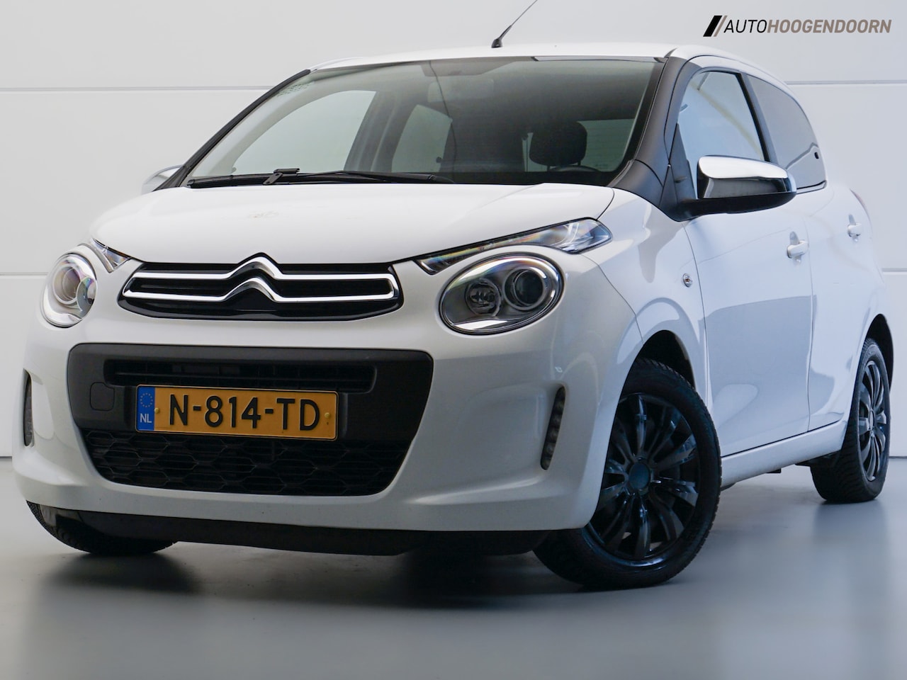 Citroën C1 - 1.0 VTi Feel (APPLE CARPLAY,AIRCO,LED VERLICHTING,COMFORT-STOELEN,CAMERA,ELEKTRISCHE RAMEN - AutoWereld.nl
