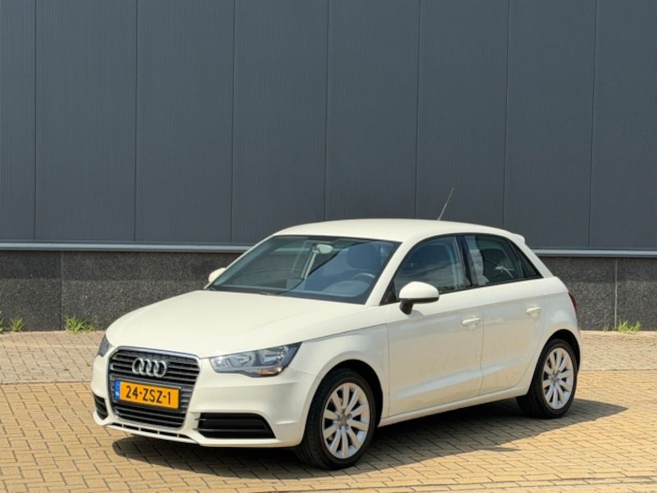 Audi A1 Sportback - 1.2 TFSI Connect 1.2 TFSI Connect - AutoWereld.nl