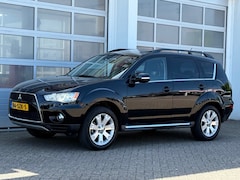 Mitsubishi Outlander - 2.0 Edition 147PK Two Aut. Navi Camera Trekhaak Schuif-dak