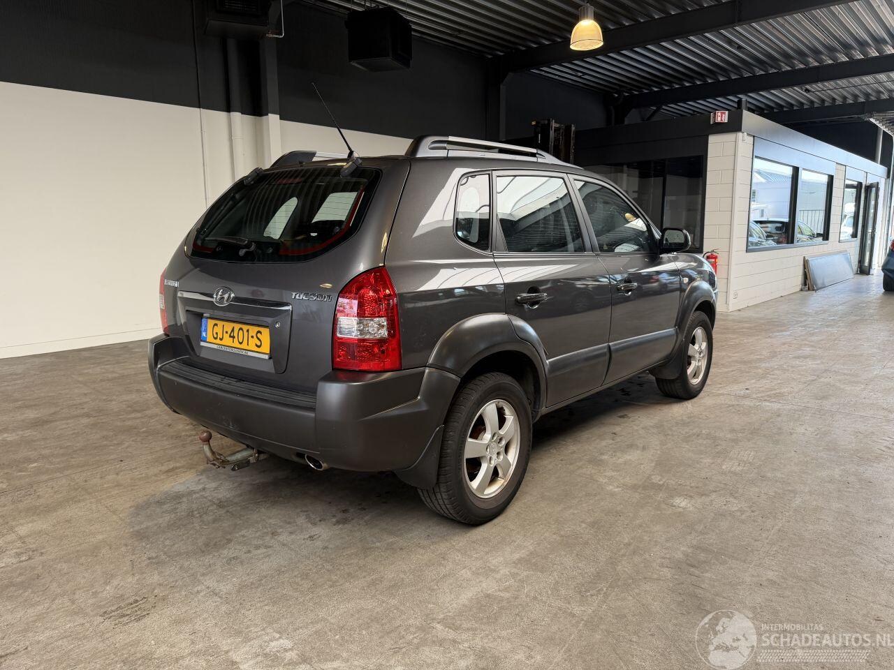 Hyundai Tucson - 2.0i Style 2.0i Style