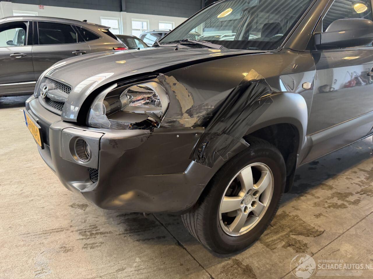 Hyundai Tucson - 2.0i Style 2.0i Style