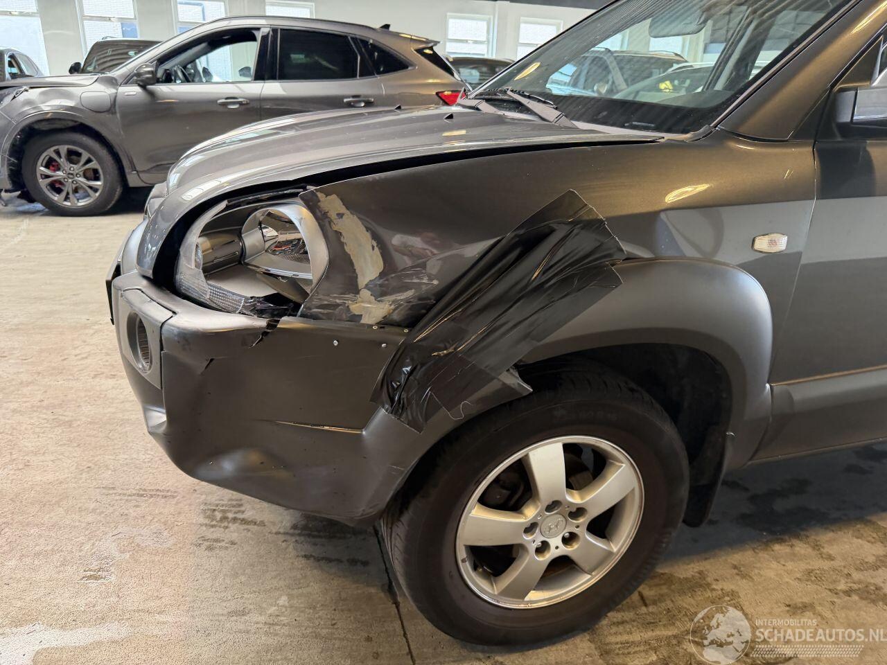 Hyundai Tucson - 2.0i Style 2.0i Style