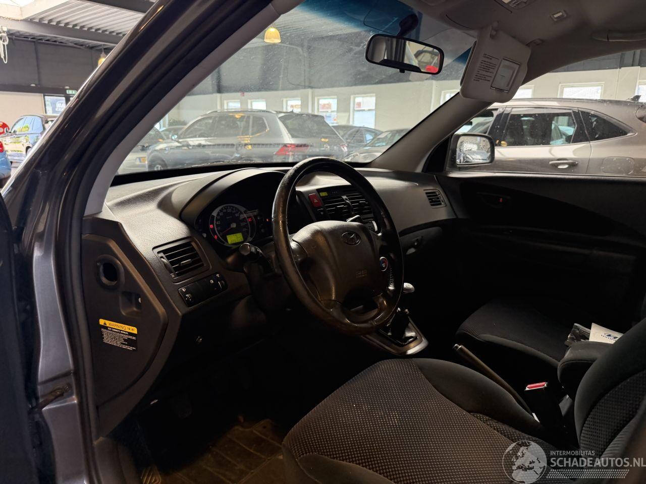Hyundai Tucson - 2.0i Style 2.0i Style