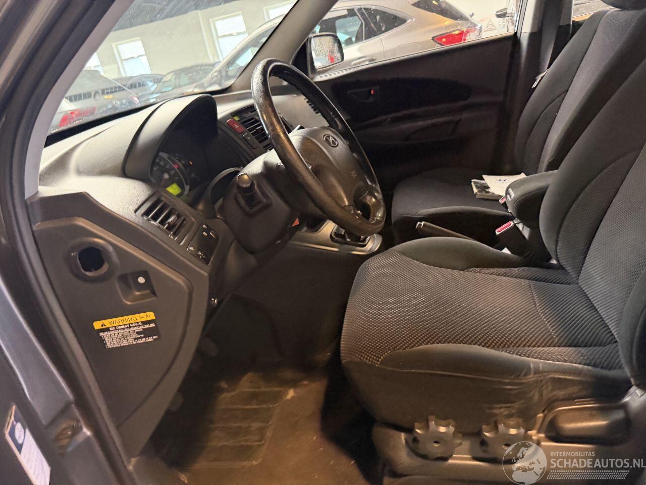 Hyundai Tucson - 2.0i Style 2.0i Style