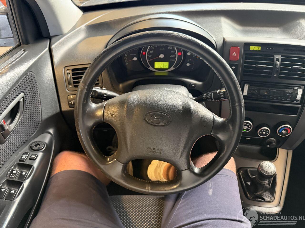 Hyundai Tucson - 2.0i Style 2.0i Style