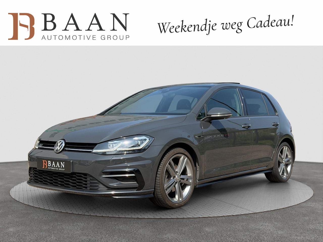 Volkswagen Golf - 1.5 TSI Highline Business R|Pano|LED|Camera|ACC|Navi|Carplay - AutoWereld.nl