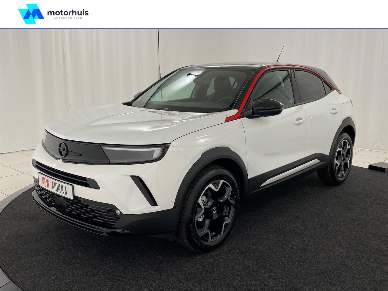 Opel Mokka - 1.2Turbo 130pk Automaat GS Line Navi | 18inch Bi-Color | {uitgelichte-opties} - AutoWereld.nl