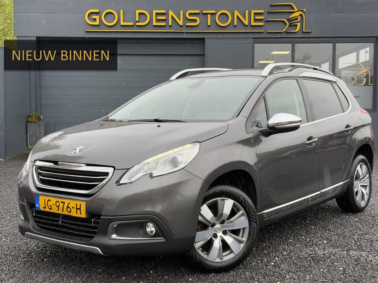 Peugeot 2008 - 1.2 PureTech Allure 2e Eigenaar,Navi,Pano,Clima,Cruise,PDC,Automaat,N.A.P,APK tot 01-2027 - AutoWereld.nl