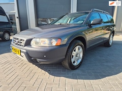 Volvo XC70 - XC70 2.4 D5 Summum Airco AWD automaat