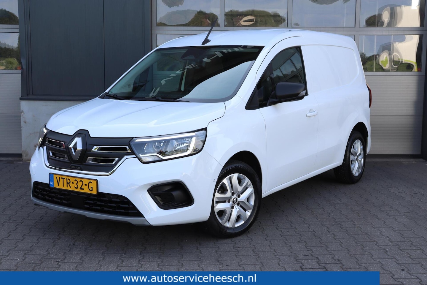 Renault Kangoo E-Tech - 44kWh l AIRCO l CLIMA l CAMERA l CRUISE CONTROL - AutoWereld.nl