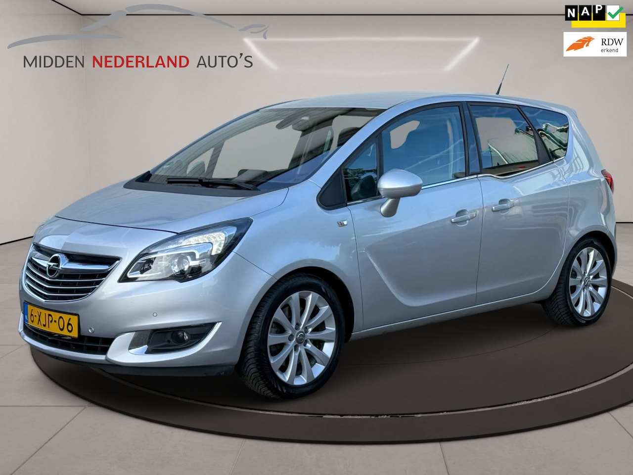 Opel Meriva - 1.4 Turbo Cosmo * LEER * TREKHAAK * STUURVERWARMING * - AutoWereld.nl