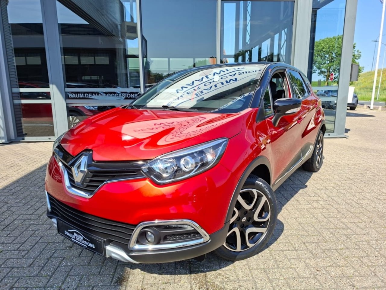 Renault Captur - 0.9 TCE DYNAMIQUE NAVI LMV AIRCO PDC - AutoWereld.nl