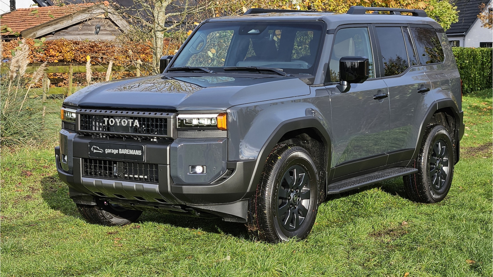 Toyota Land Cruiser 250 - 2.8 D-4D Executive GRIJS KENTEKEN - AutoWereld.nl