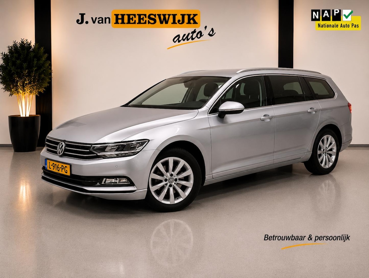 Volkswagen Passat Variant - 1.5 TSI Business Ecc | Pdc | virual cockpit | Trekhaak - AutoWereld.nl