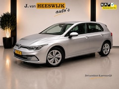 Volkswagen Golf - 1.0 eTSI Life Navigatie | Pdc V+A | Lmv | Automaat