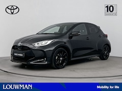 Toyota Yaris - 1.5 Hybrid Executive Black Edition | Glazen Panoramadak | 17 inch velgen | Navigatie |