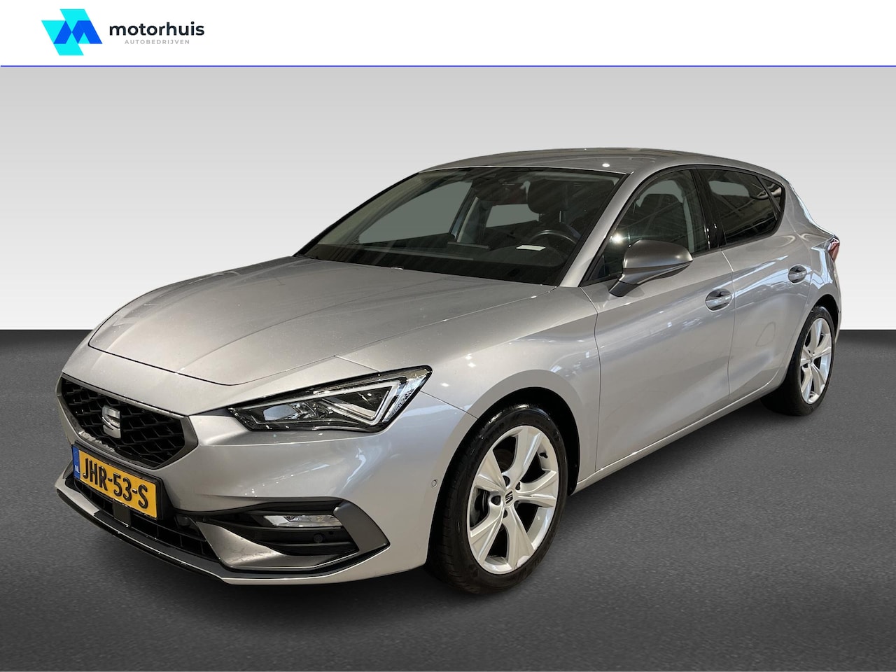 SEAT Leon - 1.0 TSI 110pk FR | Digitale Cockpit | Parkeersensoren V+A | Adaptief Cruise Control | {uit - AutoWereld.nl