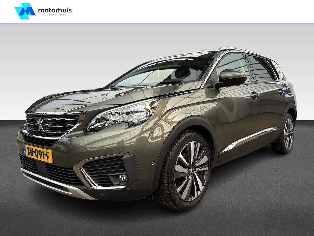 Peugeot 5008 - 1.2 PureTech 130pk S&S Allure 7-pers. {uitgelichte-opties} - AutoWereld.nl