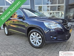 Volkswagen Tiguan - 1.4 TSI Sport&Style APPLE CARPLAY PDC NAP