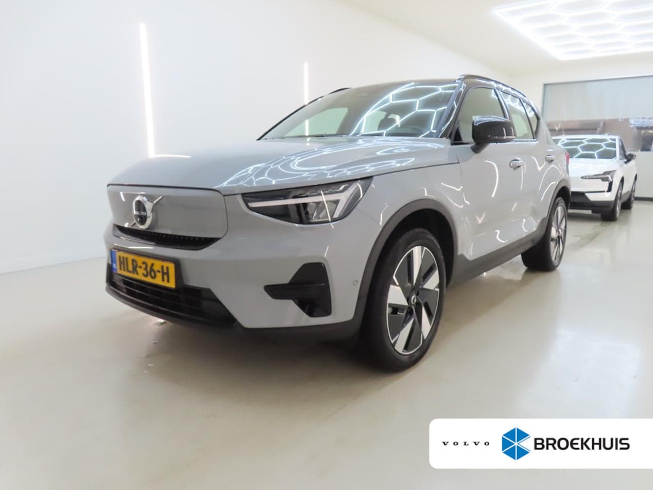Volvo EX40 - Single Motor Extended Range Ultra 82 kWh | VERWACHT | SOH 99% | 360 Cam | Pano | Harman/Ka - AutoWereld.nl