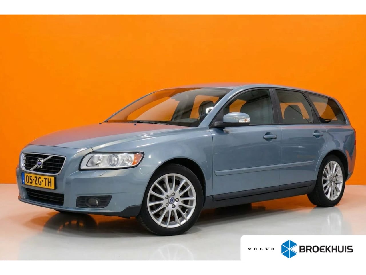 Volvo V50 - 2.4i Edition II {uitgelichte-opties} - AutoWereld.nl
