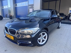 BMW 1-serie - 116d Corporate Lease Essential automaat leder