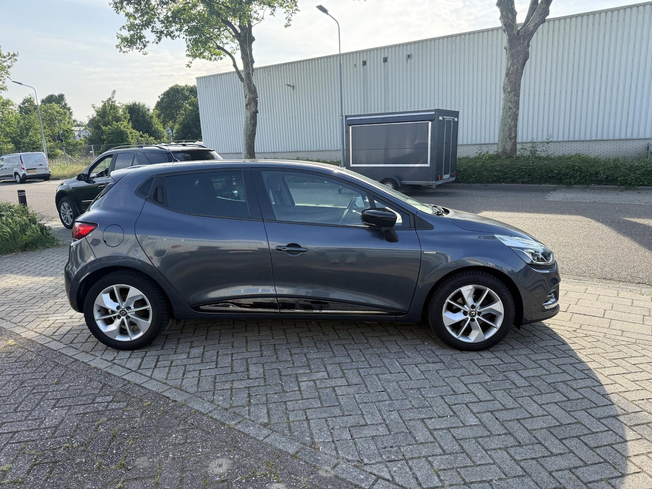 Renault Clio - 1.2 TCe Limited 1.2 TCe Limited - AutoWereld.nl