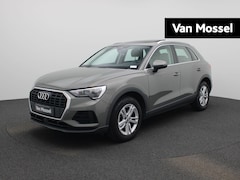 Audi Q3 - 35 TFSI S tronic Bus. Ed. Attraction | PANO-SCHUIFDAK | LEER | STOELVERWARMING | CAMERA |