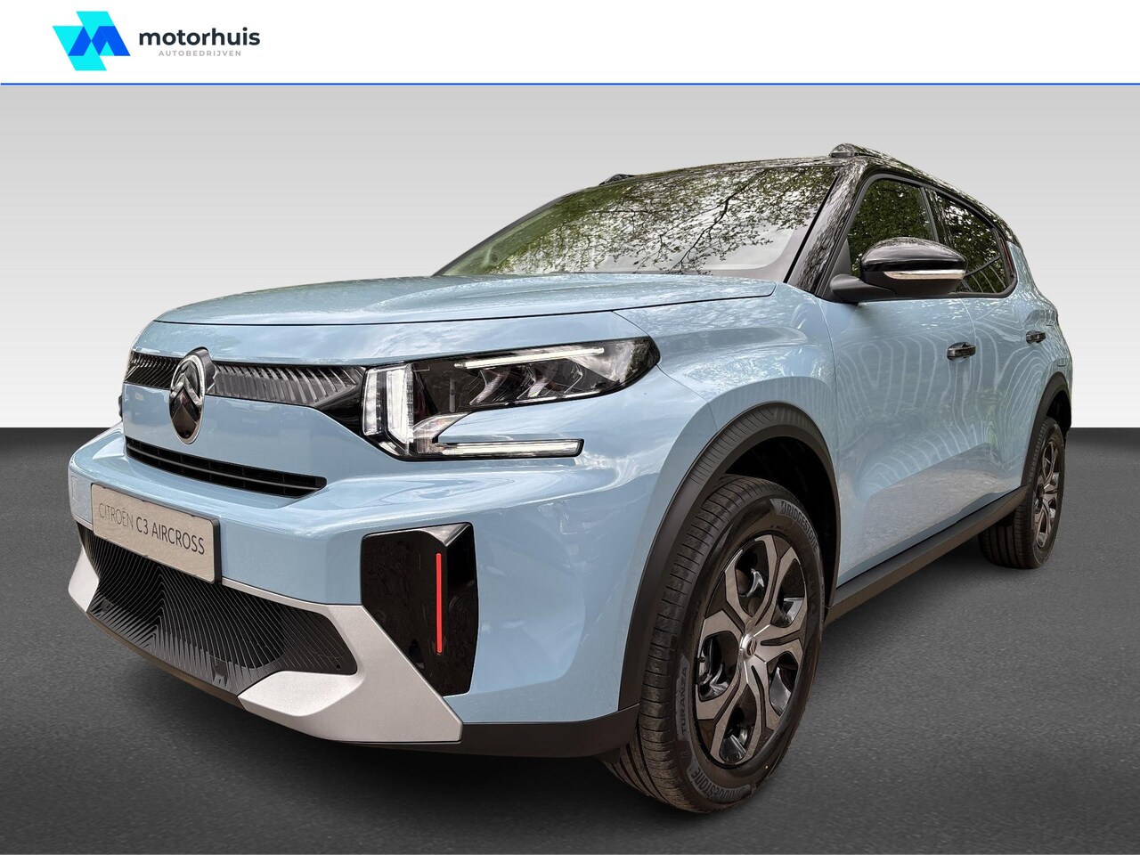 Citroën C3 Aircross - | Hybrid 145pk Automaat PLUS | Two-Tone | Camera | Climate | {uitgelichte-opties} - AutoWereld.nl