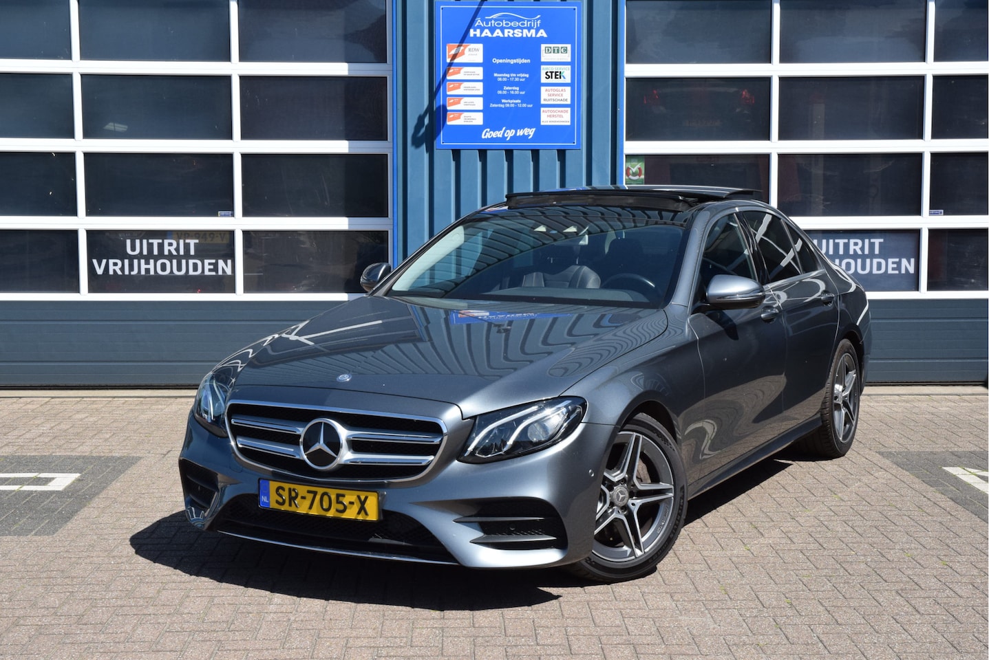 Mercedes-Benz E-klasse - 350 d Prestige Plus AMG Panoramadak Trekhaak - AutoWereld.nl