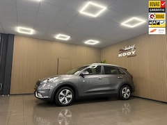 Kia Niro - 1.6 GDi Hybrid DynamicLine * 1e Eig / Dealer onderhouden / Trekhaak / Camera / NL Auto