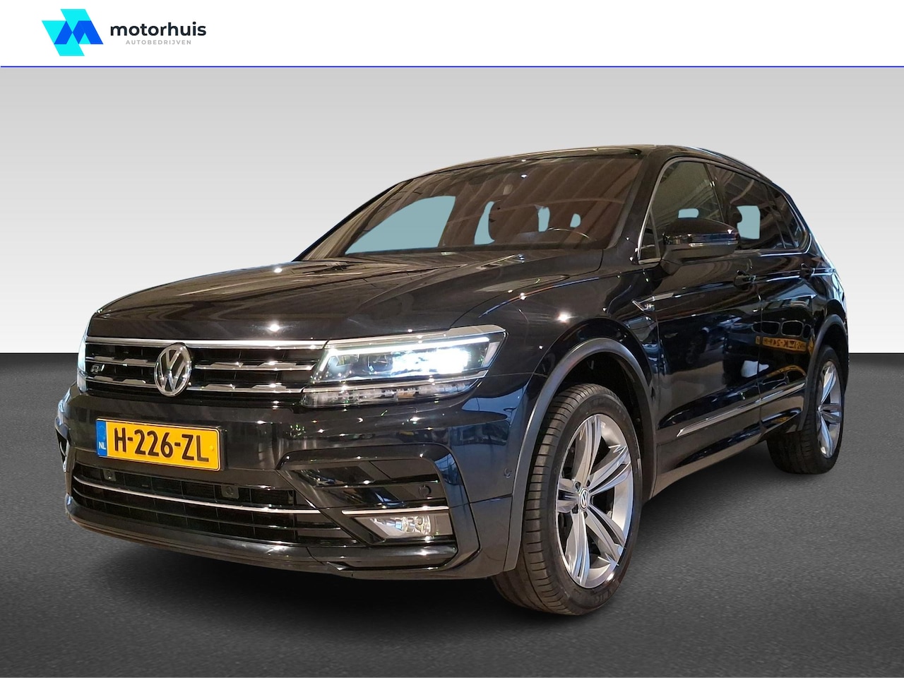 Volkswagen Tiguan Allspace - 1.5 TSI 150pk Highline Business R-LINE | 7ZITS |AUT | | PANO | LED | NAP {uitgelichte-opti - AutoWereld.nl