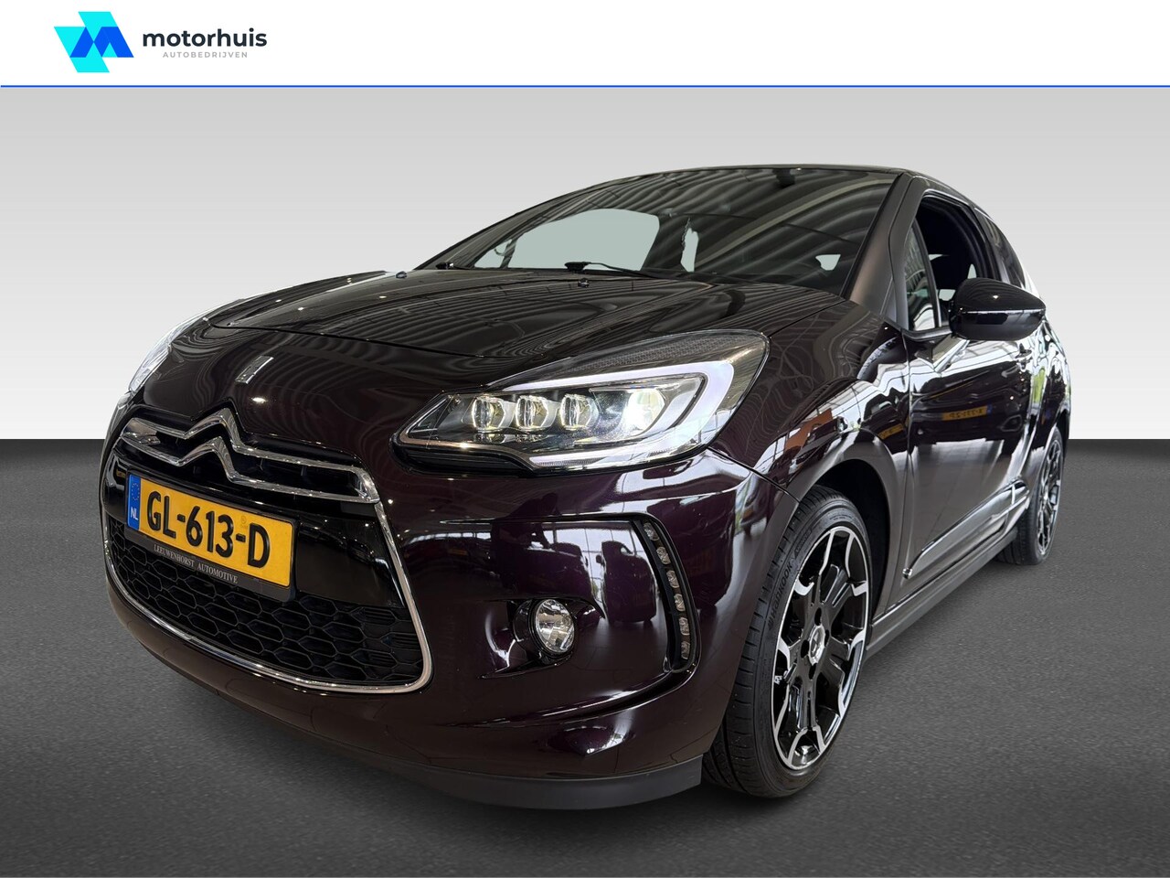 DS 3 - 1.2 PureTech 110pk S&S So Chic {uitgelichte-opties} - AutoWereld.nl