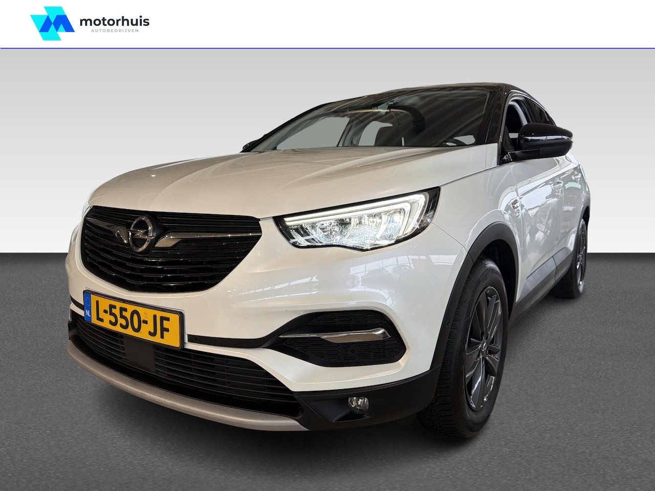 Opel Grandland X - 1.2 Turbo 130pk Start/Stop Edition 2020 {uitgelichte-opties} - AutoWereld.nl