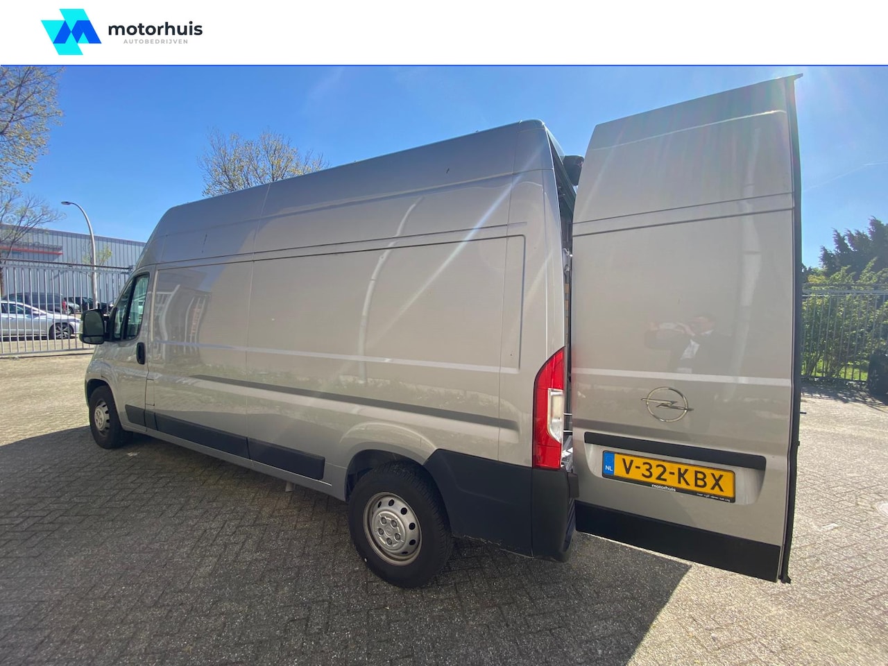 Opel Movano - GB 2.2 Diesel 165pk L3H3 3500GvW {uitgelichte-opties} - AutoWereld.nl