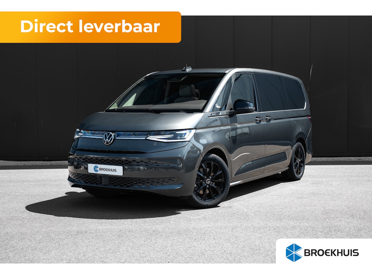 Volkswagen Multivan - Bulli eHybrid L2 4MOTION | Leder | Panorama Dak | Trekhaak | Multifunctionele Tafel | 4 Se - AutoWereld.nl