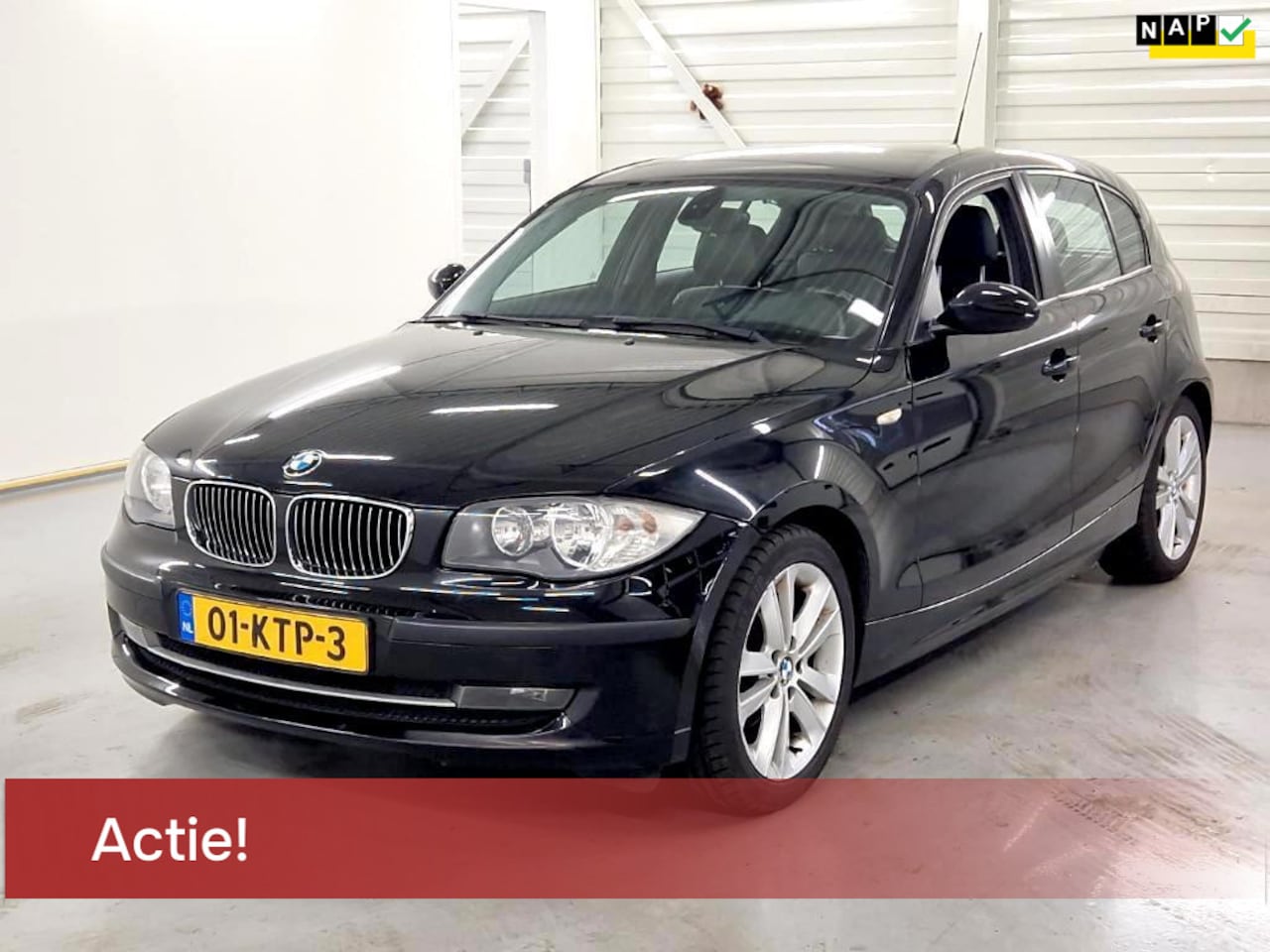 BMW 1-serie - 116i *ACTIE TOT €500 KORTING* 5D AIRCO LEDER NW APK CRUISECONTROL VELGEN - AutoWereld.nl