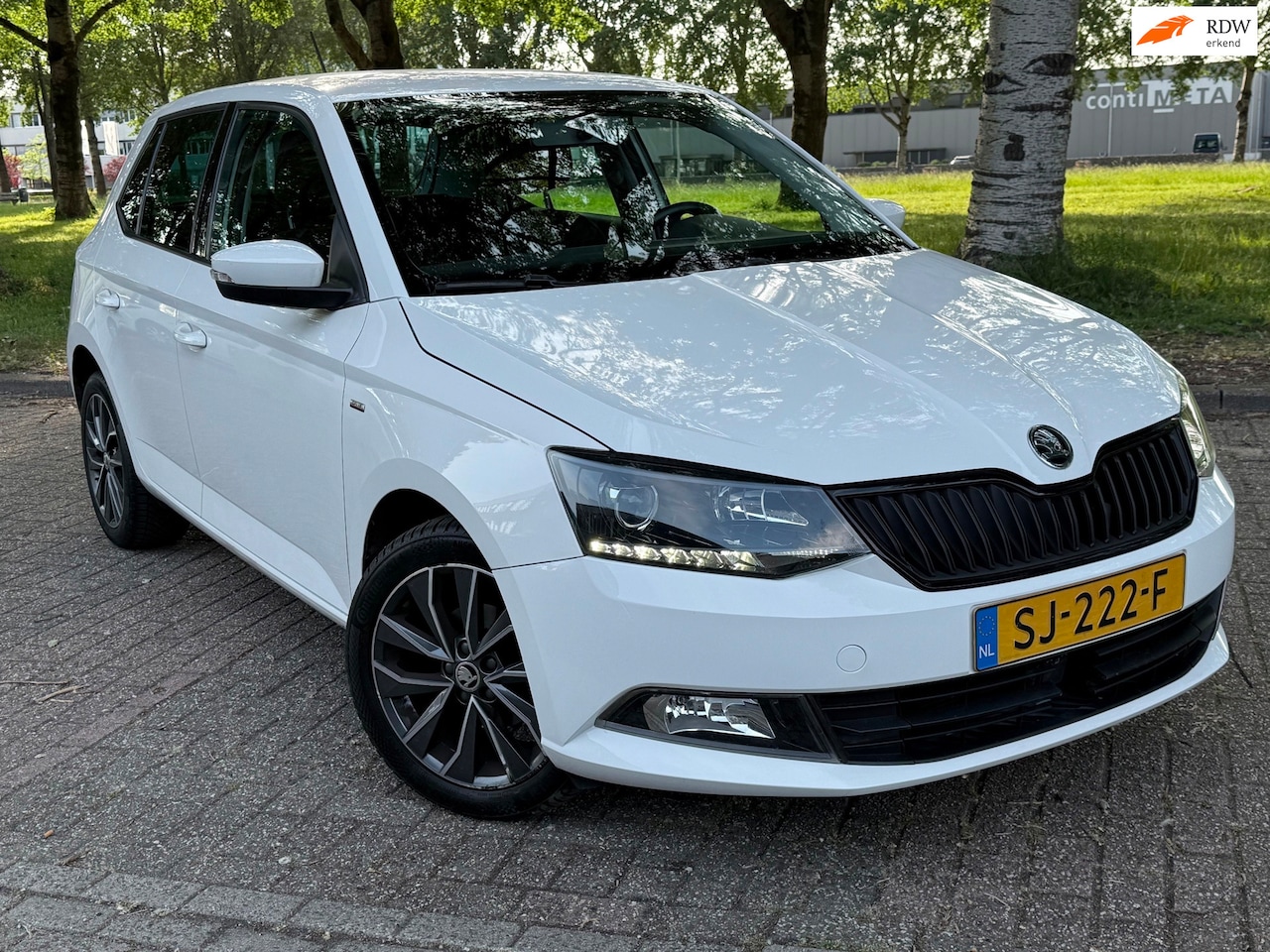 Skoda Fabia - 1.0 Drive 2017 complete historie aanwezig - AutoWereld.nl