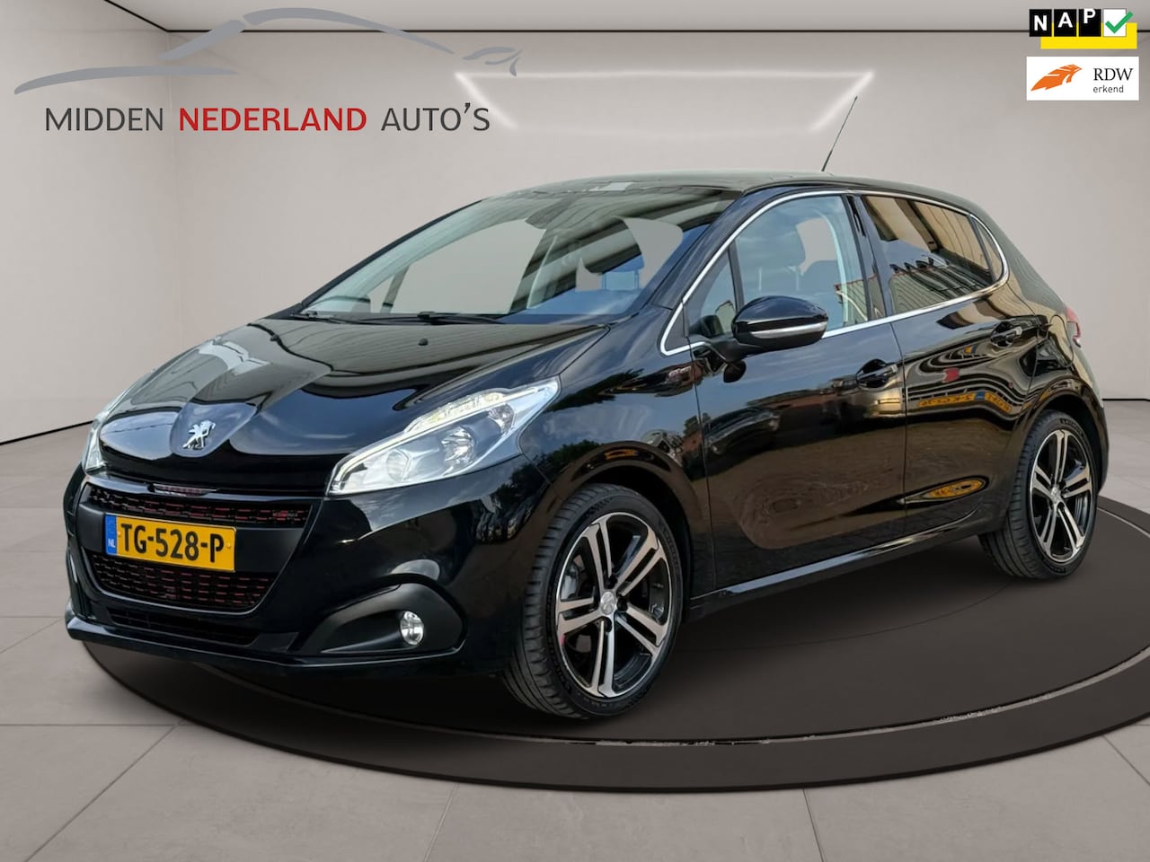 Peugeot 208 - 1.2 PureTech GT-line * NIEUWE MOTOR * PANORAMA DAK * CAR PLAY * - AutoWereld.nl