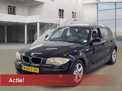 BMW 1-serie - 118i *ACTIE TOT €500 KORTING* 5D AUTOMAAT LEDER AIRCO 2E EIGENAAR VELGEN NW APK CRUISECONT