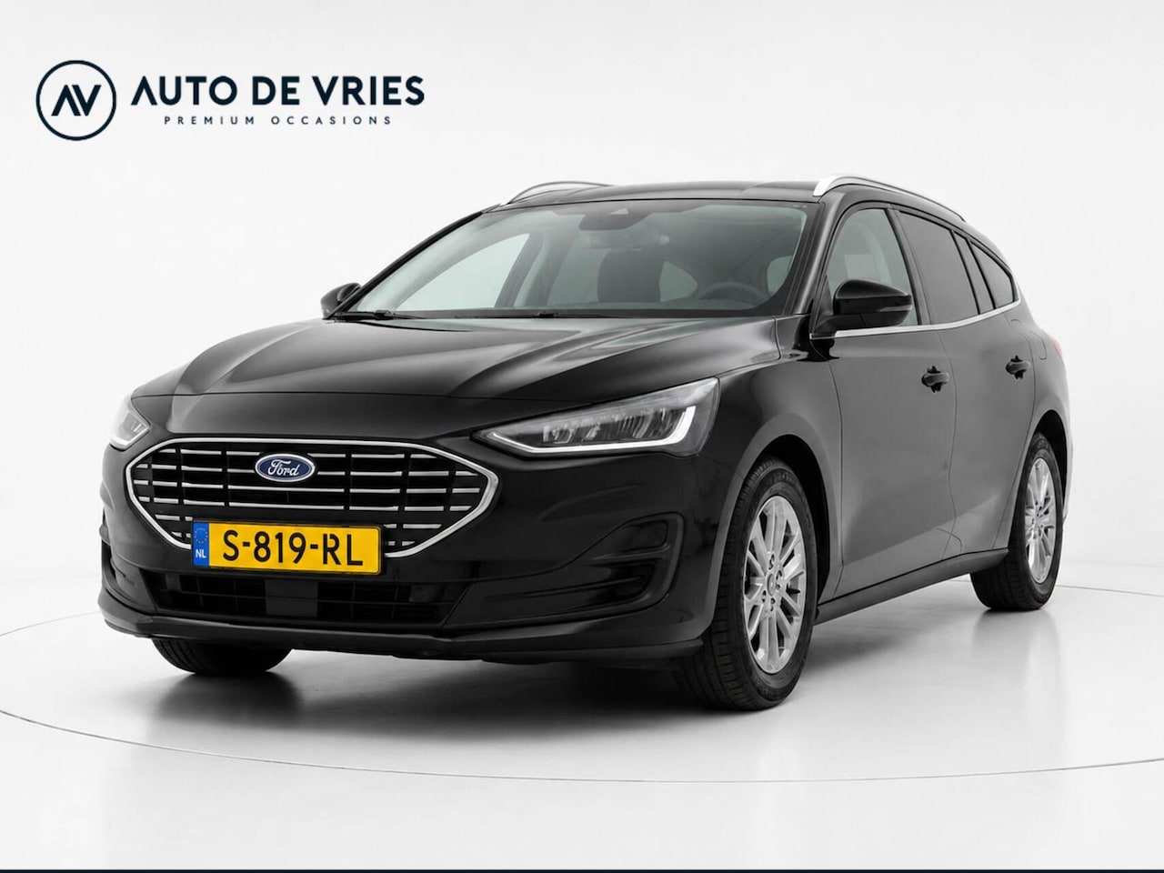 Ford Focus Wagon - 1.0 EcoBoost Hybrid 125pk Titanium | Full LED | Groot scherm Navigatie | 1e Eigenaar - AutoWereld.nl