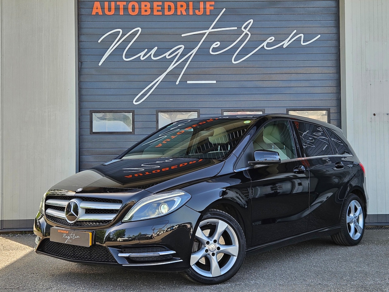 Mercedes-Benz B-klasse - 200 CDI Ambition|1e Eigen|Pano|Automaat|Trekhaak - AutoWereld.nl