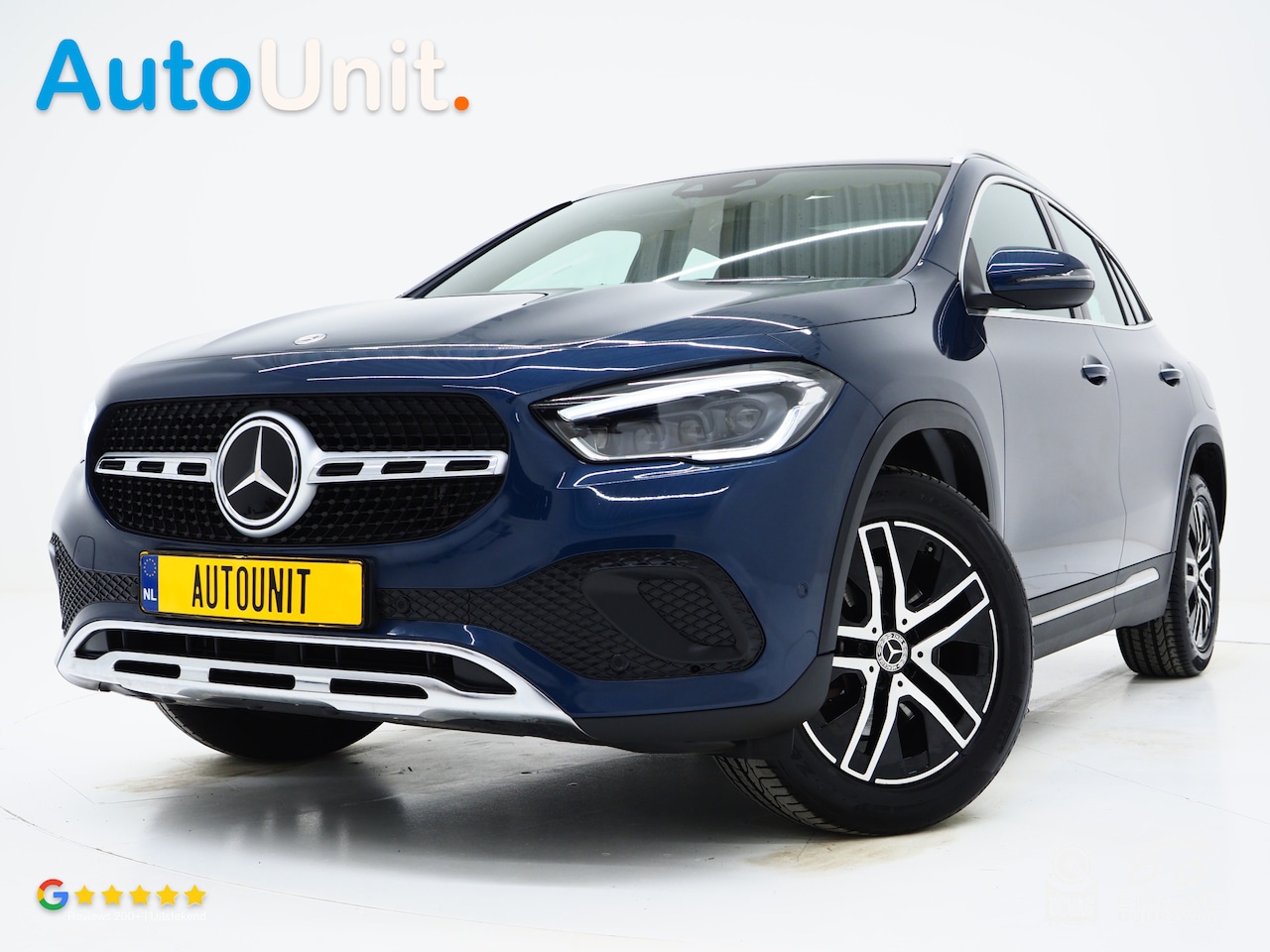 Mercedes-Benz GLA-Klasse - 250 e | Panoramadak | Trekhaak | Leder | Camera | Keyless | Adaptive Cruise | Sfeerlicht - AutoWereld.nl