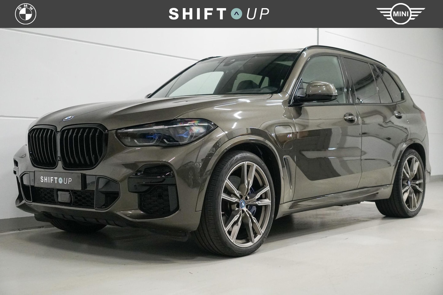BMW X5 - xDrive45e M-Sport | Panoramadak | Stoelventilatie | Harman Kardon - AutoWereld.nl