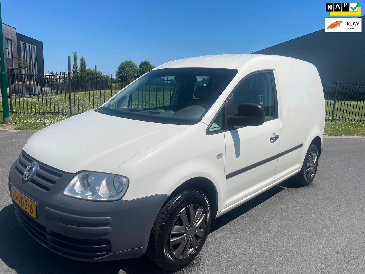 Volkswagen Caddy - 2.0 SDI|Bj 2007|Apk 7-2027|Camera| - AutoWereld.nl