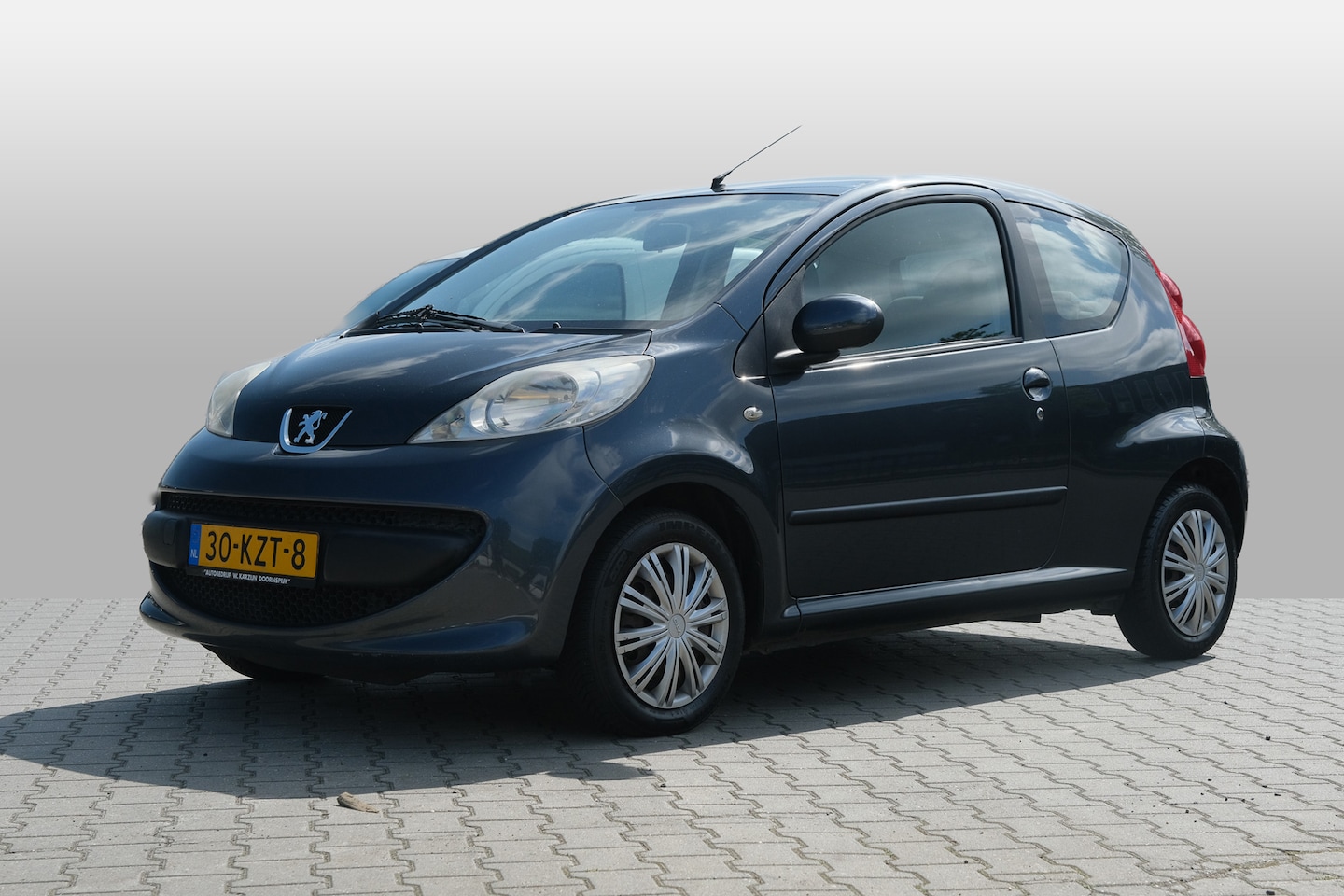 Peugeot 107 - 1.0-12V XR 1.0-12V XR - AutoWereld.nl