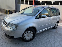Volkswagen Touran - 1.4 TSI Business