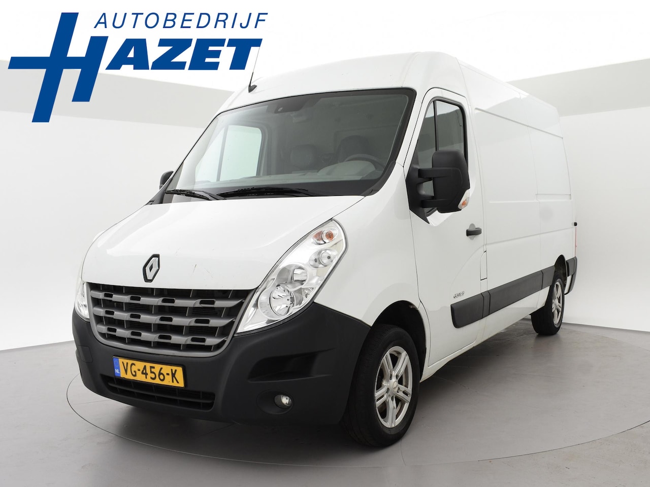 Renault Master - T35 2.3 dCi L2H2 125 PK AUT. + TREKHAAK | NAVIGATIE | AIRCO | LMV | CRUISE CONTROL - AutoWereld.nl